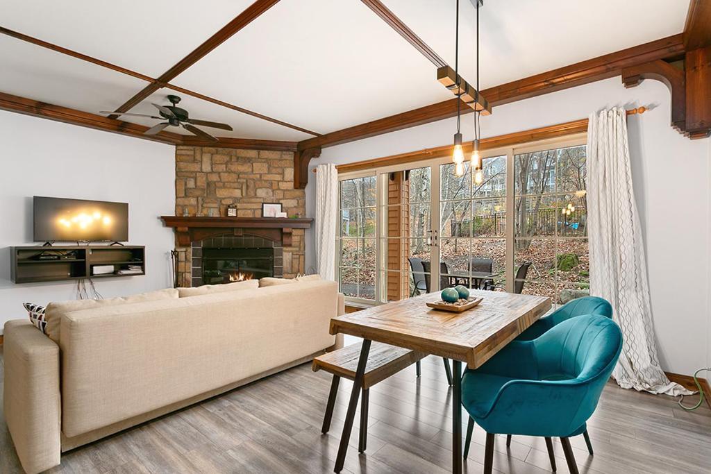 شقة Le Manoir 106-7 By Escapades Tremblant مونت تريمبلانت المظهر الخارجي الصورة