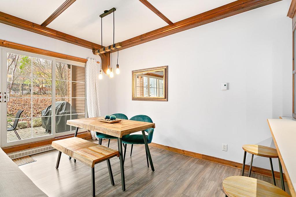 شقة Le Manoir 106-7 By Escapades Tremblant مونت تريمبلانت المظهر الخارجي الصورة