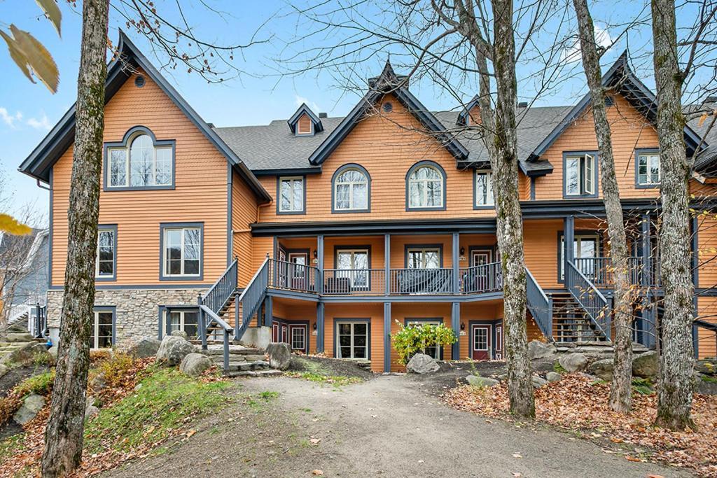 شقة Le Manoir 106-7 By Escapades Tremblant مونت تريمبلانت المظهر الخارجي الصورة