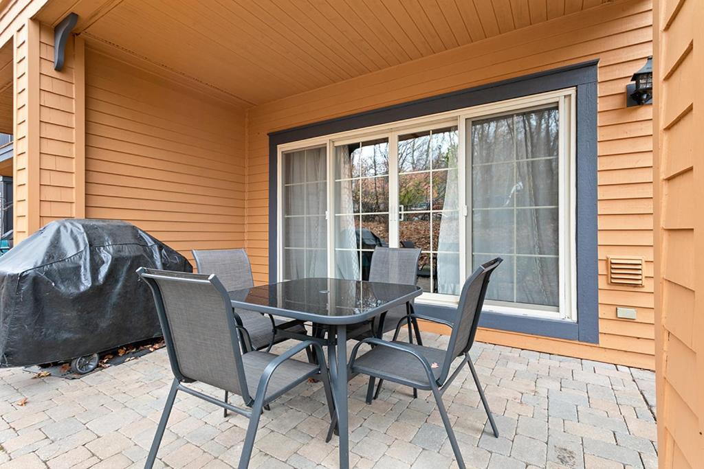 شقة Le Manoir 106-7 By Escapades Tremblant مونت تريمبلانت المظهر الخارجي الصورة