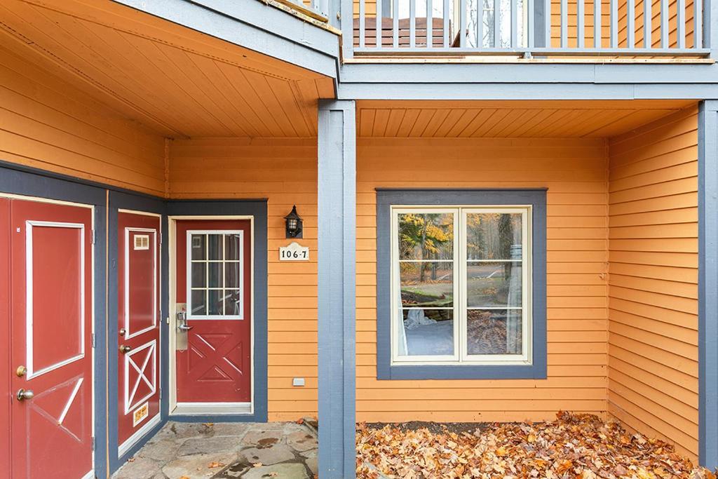 شقة Le Manoir 106-7 By Escapades Tremblant مونت تريمبلانت المظهر الخارجي الصورة